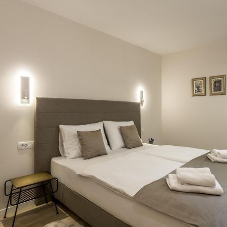 Cor Rooms Split Cameră foto