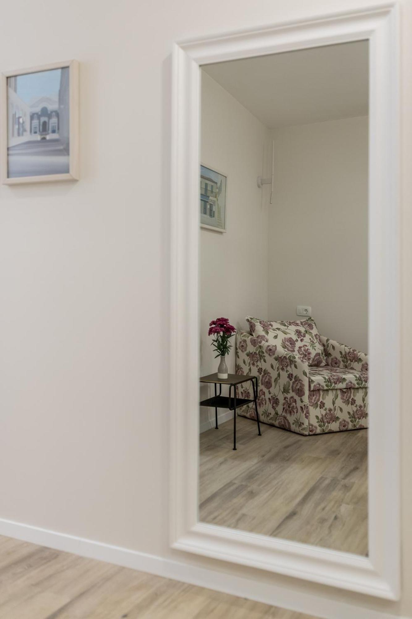 Cor Rooms Split Cameră foto